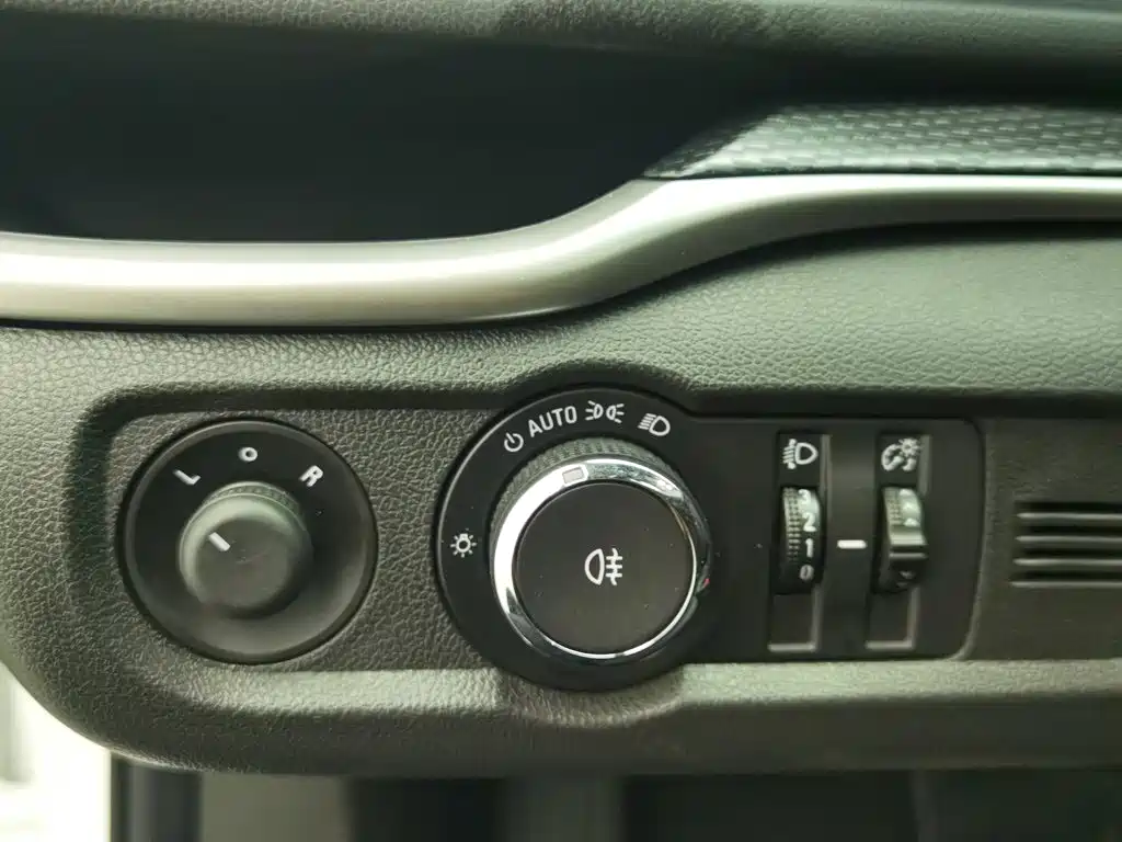 Buick Excelle GT 2021 — фото 21