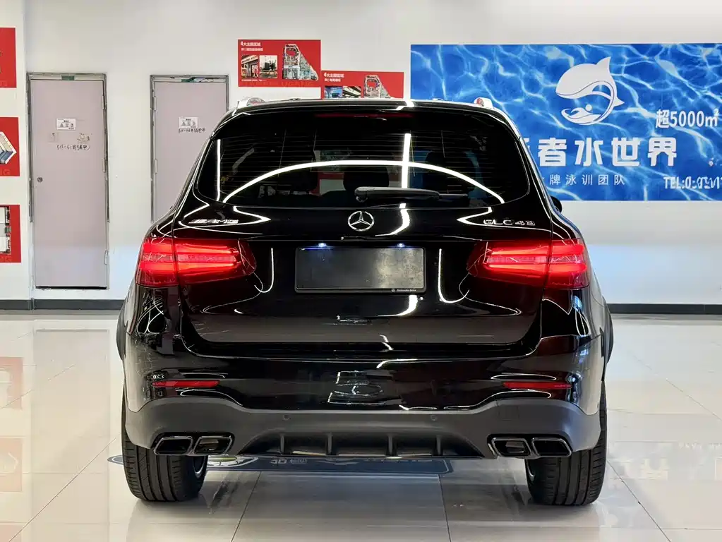 Mercedes-Benz GLC AMG 2019 — фото 11