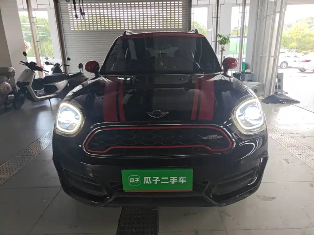 MINI JCW COUNTRYMAN 2017 — фото 3