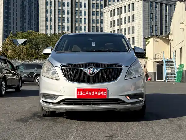 Buick GL8 2017