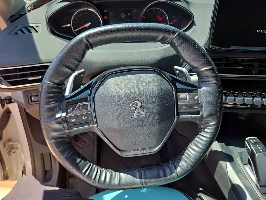 Peugeot 4008 2023 — фото 15