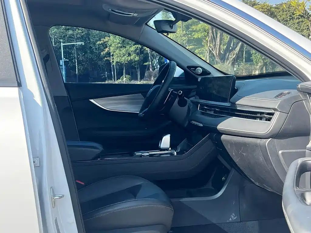 Chery Tiggo 8 PLUS 2021 — фото 16