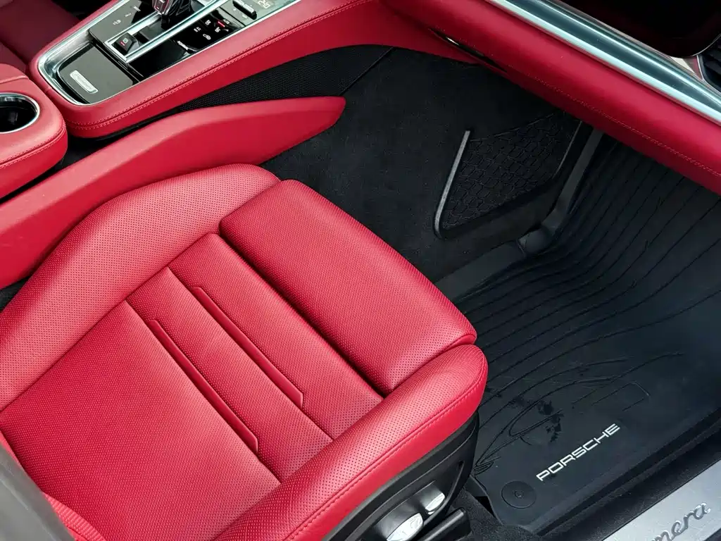 Porsche Panamera 2019 — фото 23