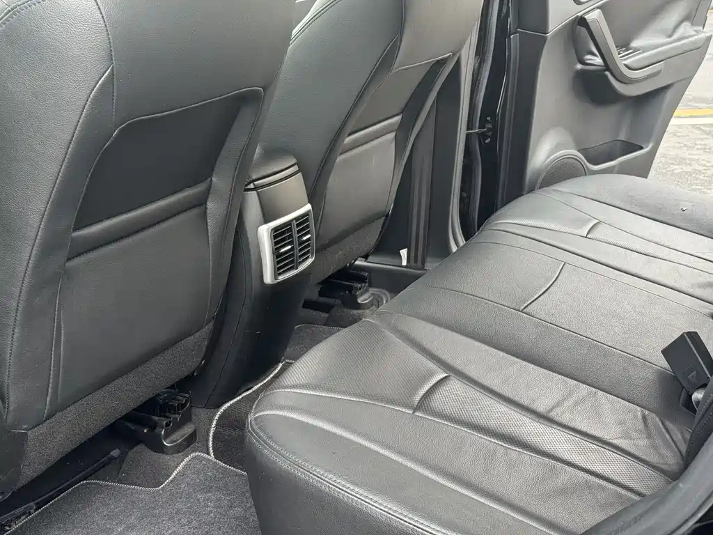 GAC Motor Trumpchi GS5 2014 — фото 23