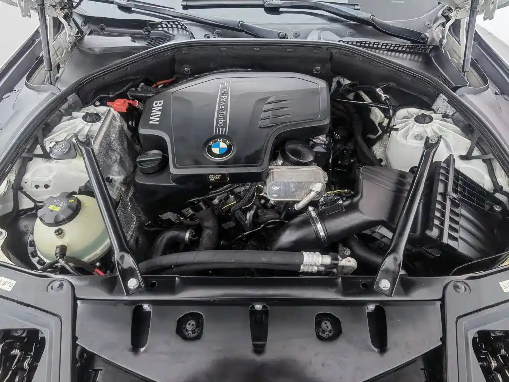 BMW 5 Series 2015