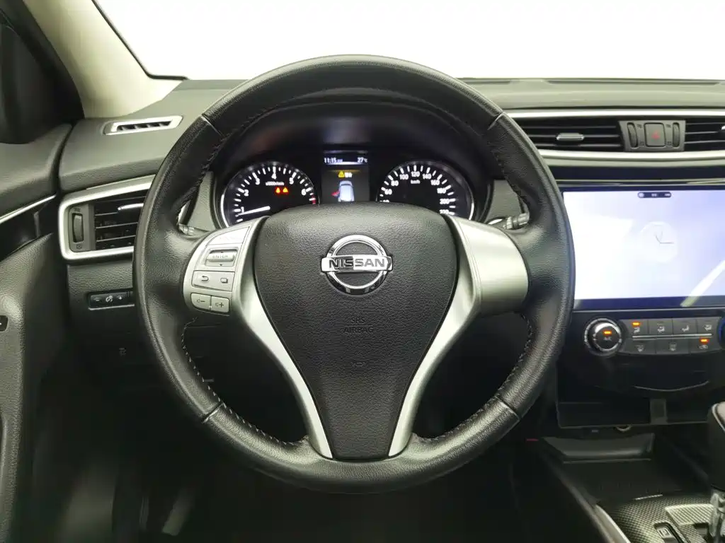 Nissan Qashqai 2017 — фото 11
