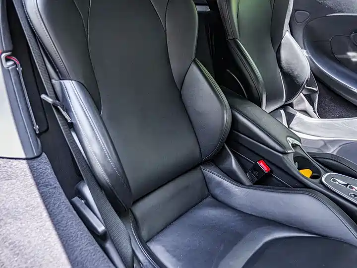 McLaren GT 2021 — фото 12