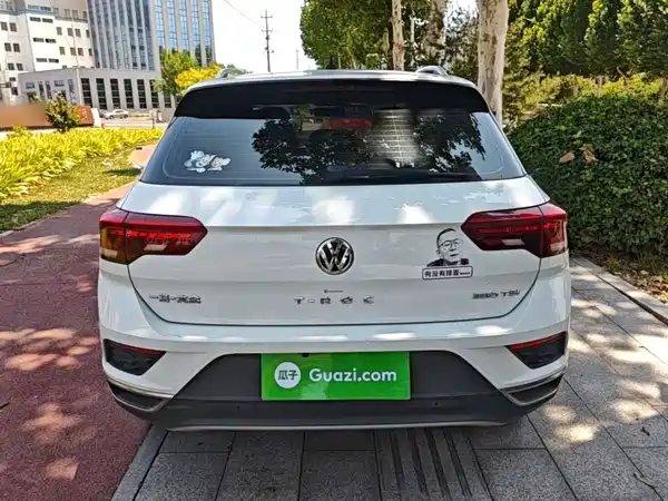Volkswagen T-Roc 2021