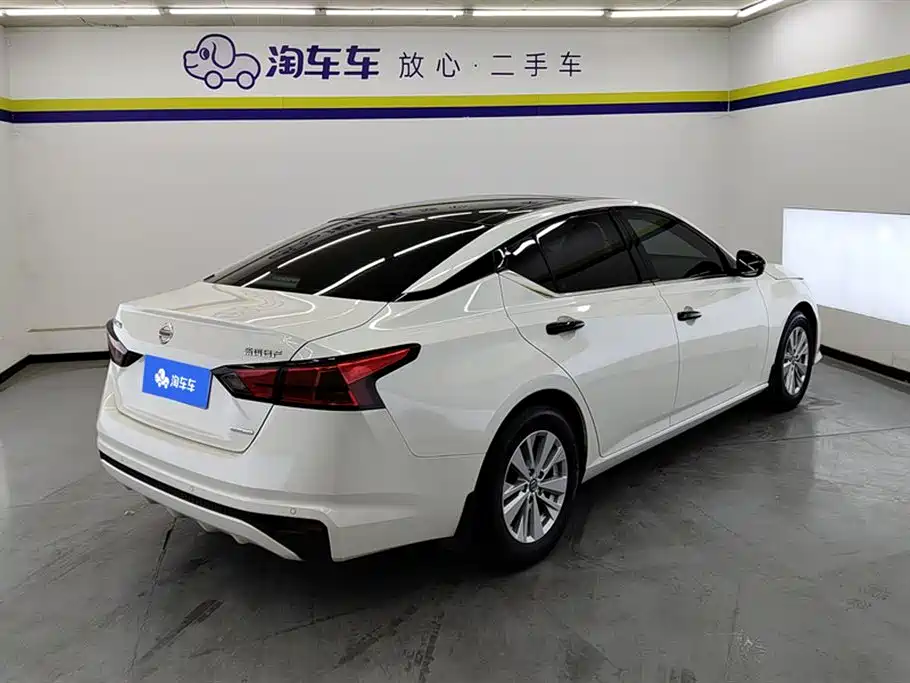 Nissan Teana 2019