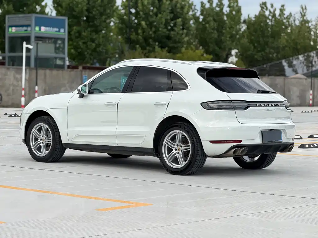 Porsche Macan 2020