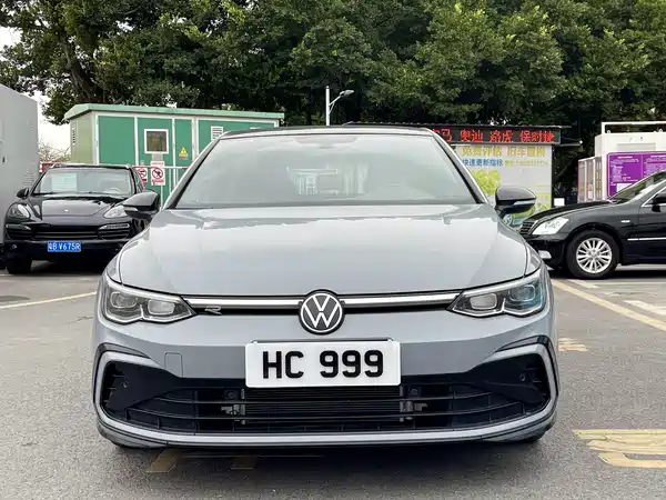 Volkswagen Golf 2023