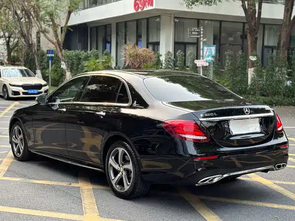 Mercedes-Benz E-Class 2017