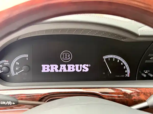 Mercedes-Benz G-Class 2017