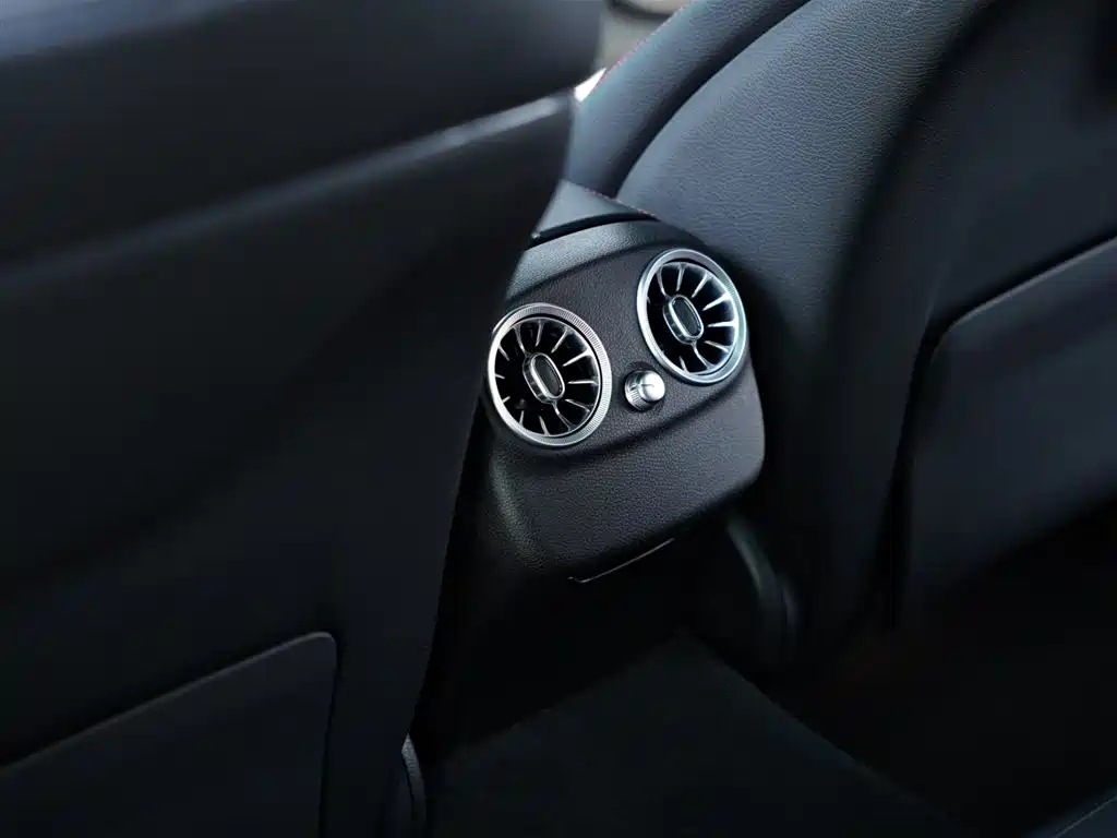 Mercedes-Benz C-Class AMG 2021 — фото 43