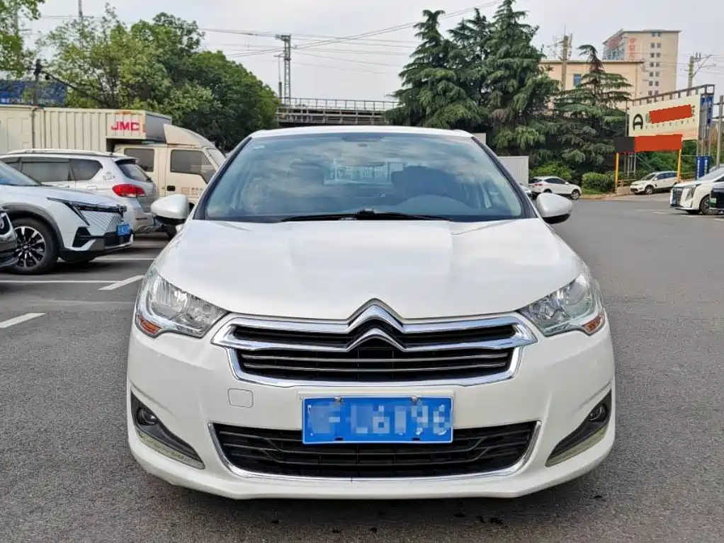 Citroen C4L 2015