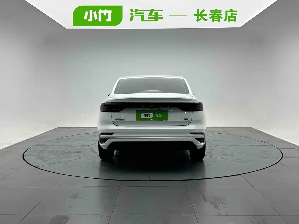 Geely Emgrand 2023 — фото 4