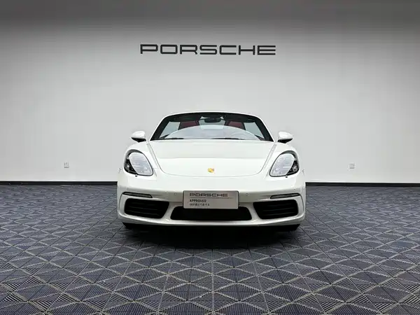 Porsche 718 2024