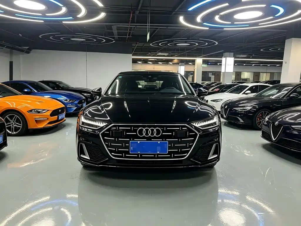 Audi A7L 2022