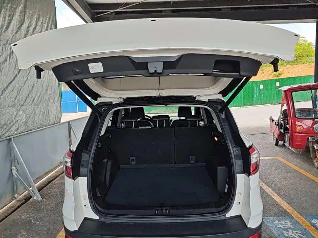 Ford Kuga 2019 — фото 19