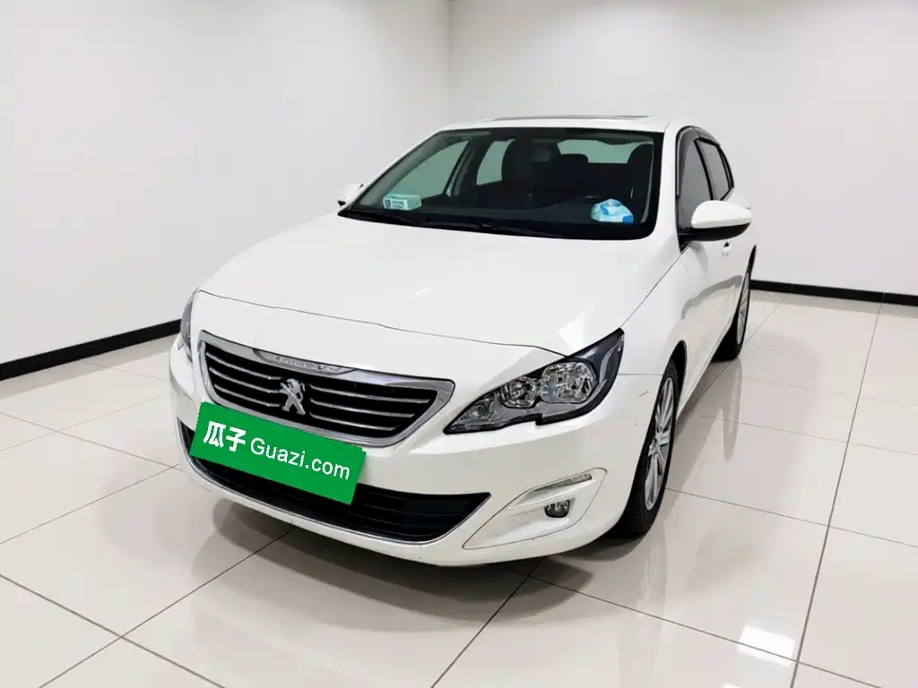 Peugeot 408 2015