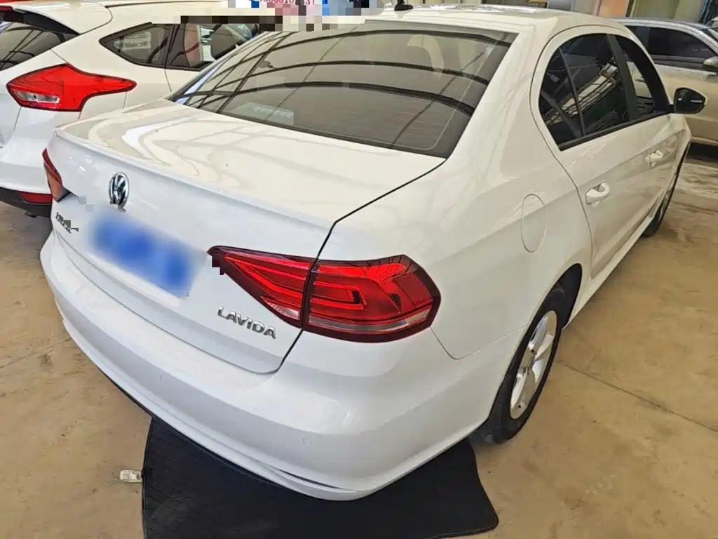 Volkswagen Lavida 2022