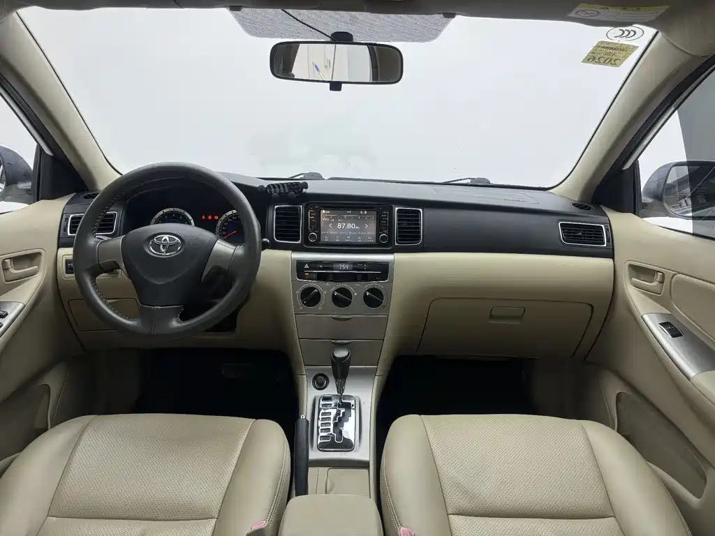 Toyota Corolla 2016 — фото 18