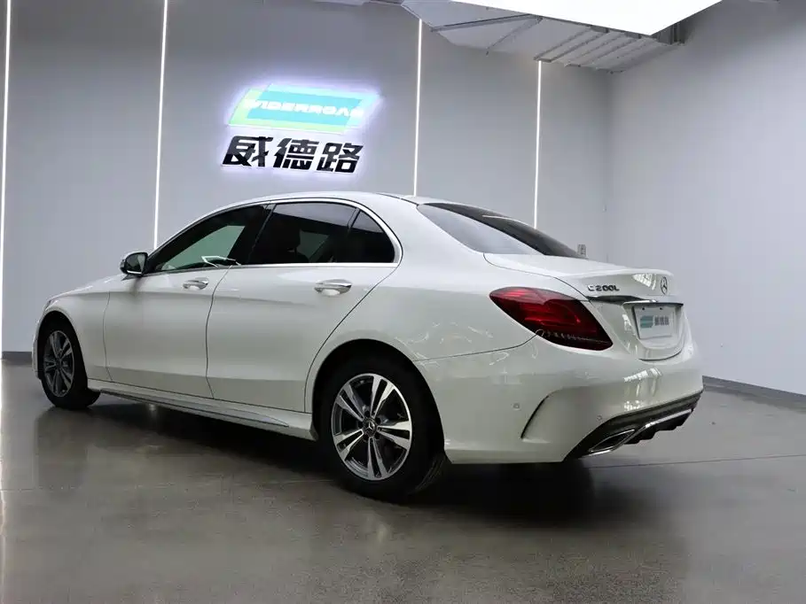 Mercedes-Benz C-Class 2020
