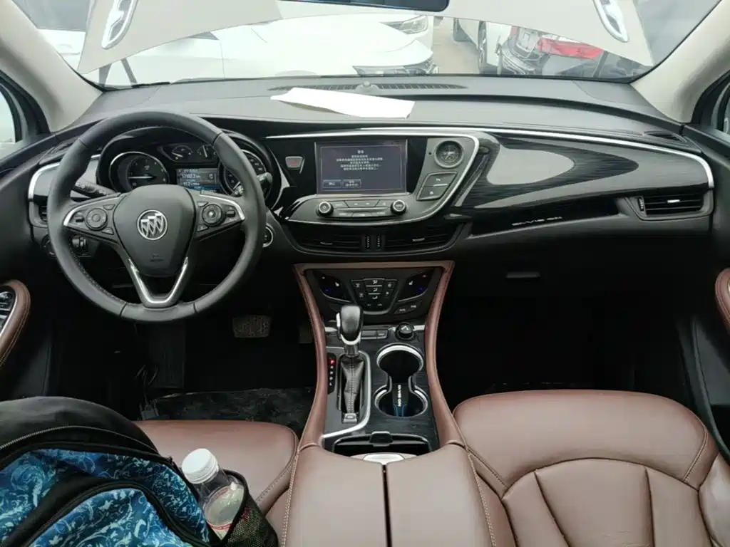 Buick Envision Plus 2018 — фото 10