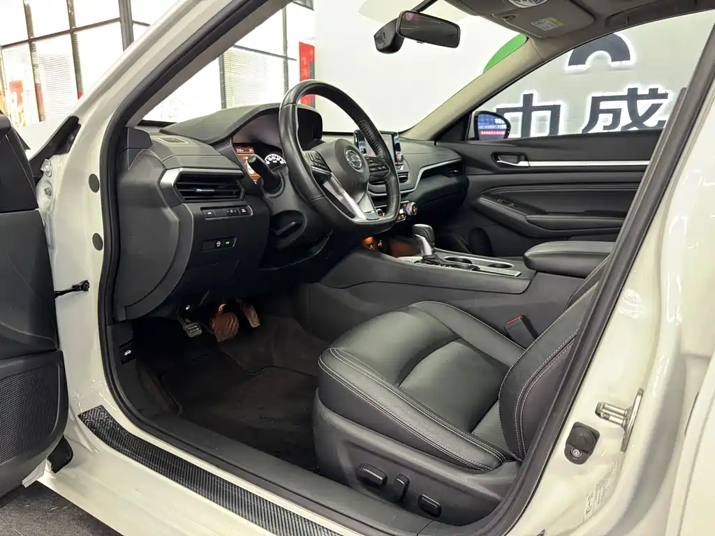 Nissan Teana 2019