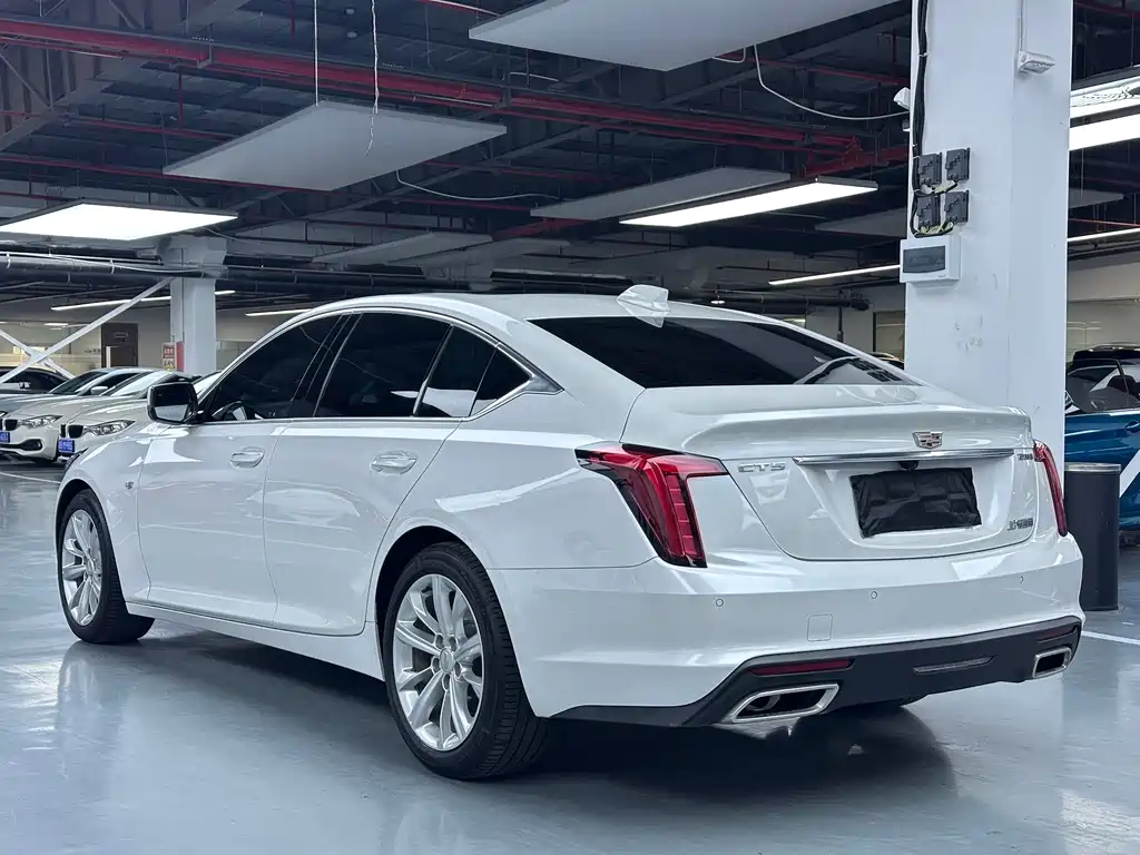 Cadillac CT5 2024 — фото 20