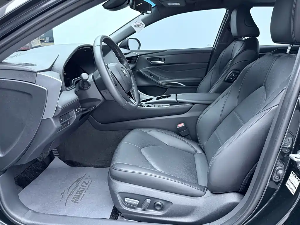 Toyota Avalon 2024 — фото 12
