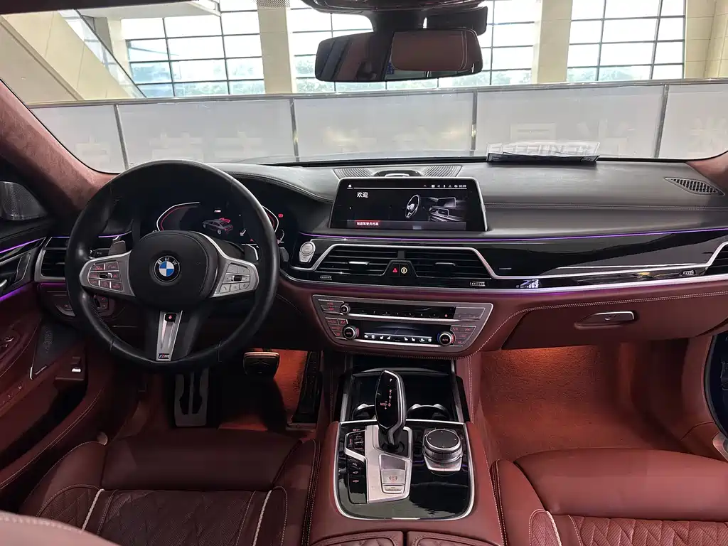 BMW 7 Series 2022 — фото 22