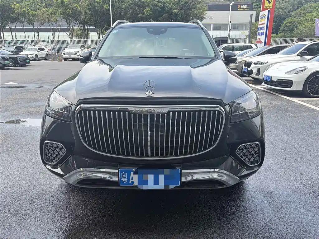 Mercedes-Benz GLS 2023