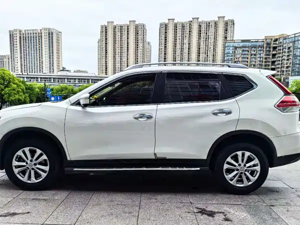 Nissan X-Trail 2016
