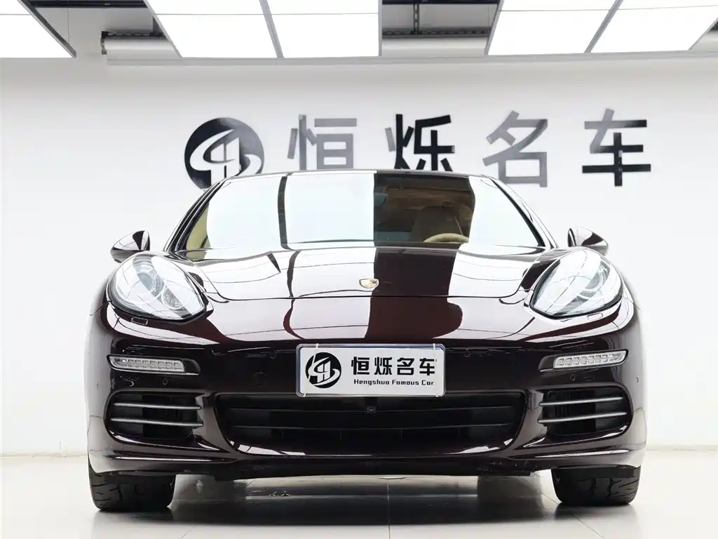 Porsche Panamera 2015 — фото 26