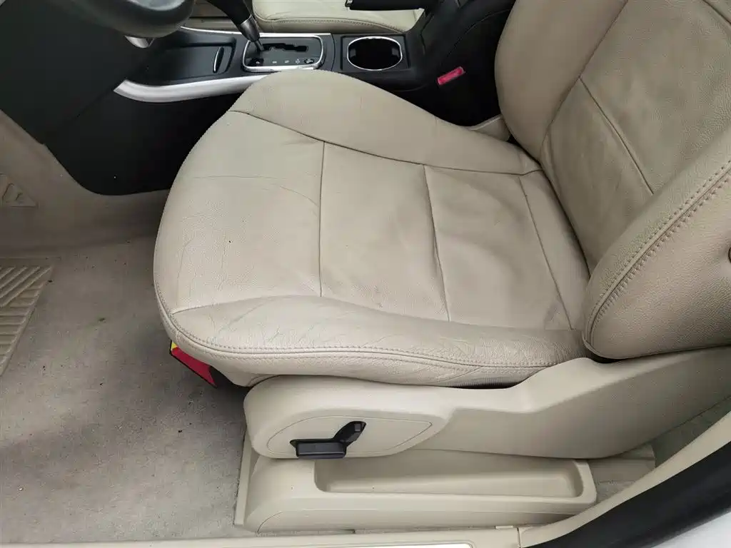 Mercedes-Benz B-Class 2012 — фото 20