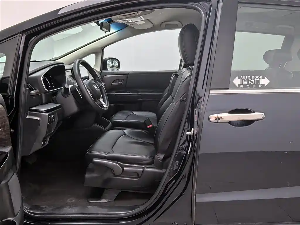 Honda Odyssey 2022 — фото 10