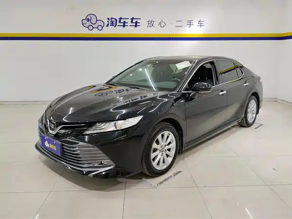 Toyota Camry 2019