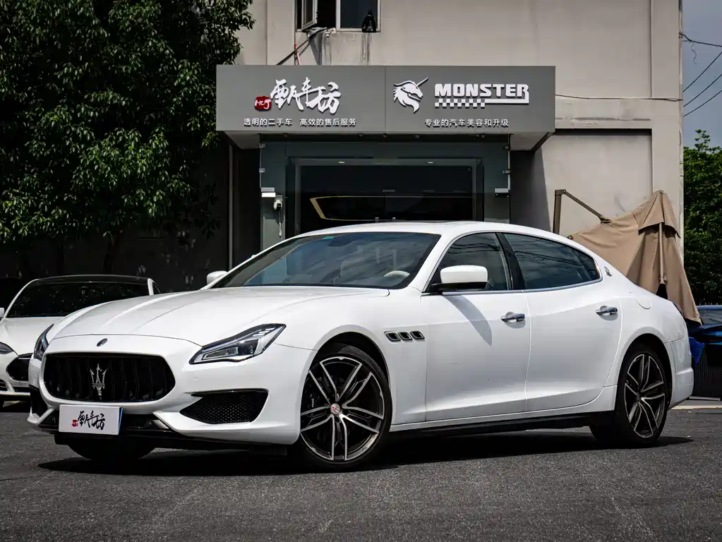 Maserati Quattroporte 2014 — фото 1