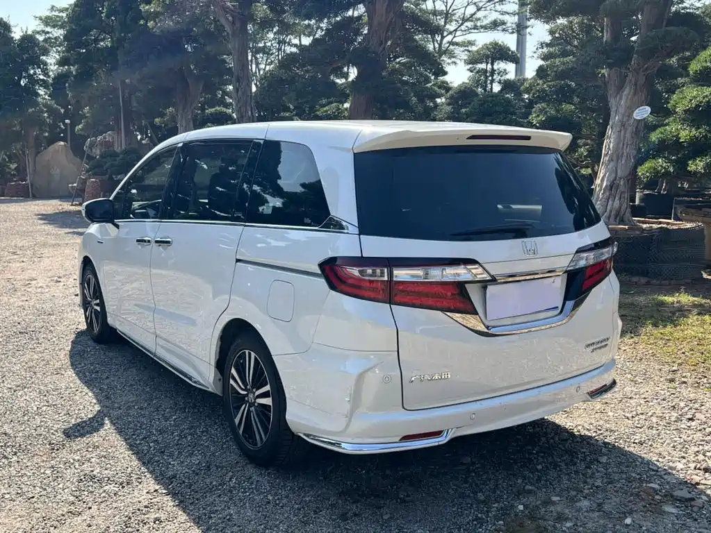 Honda Odyssey 2021 — фото 12