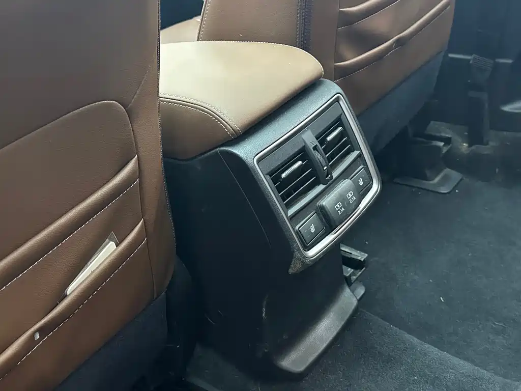 Subaru Forester 2019 — фото 16