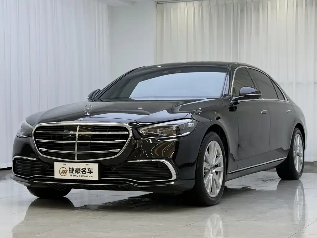 Mercedes-Benz S-Class 2025
