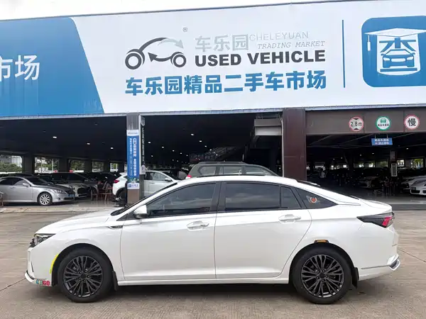 Dongfeng Yixuan MAX 2021