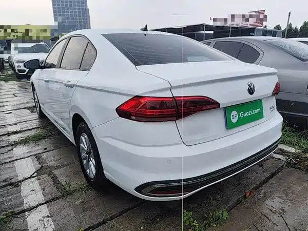 Volkswagen Bora 2023