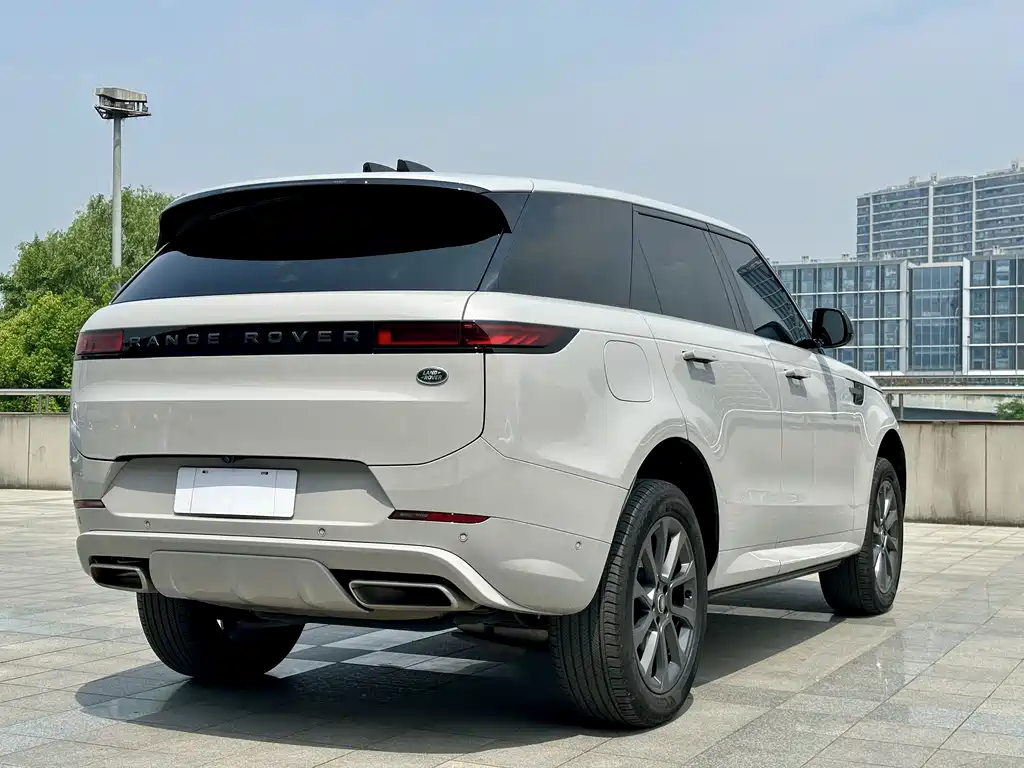 Land Rover Sport 2023 — фото 6