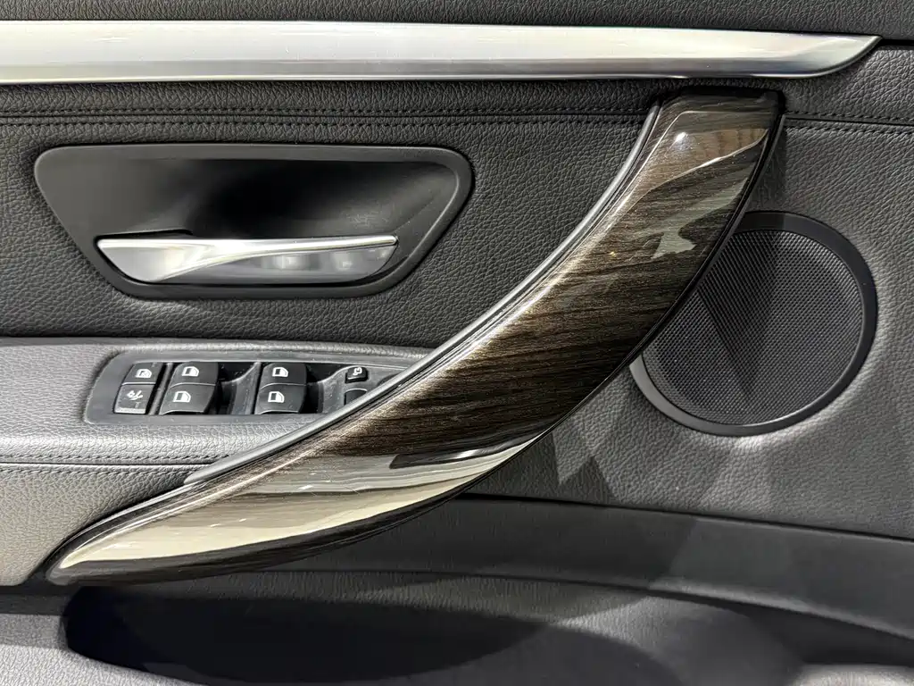 BMW 3 Series GT 2015 — фото 13