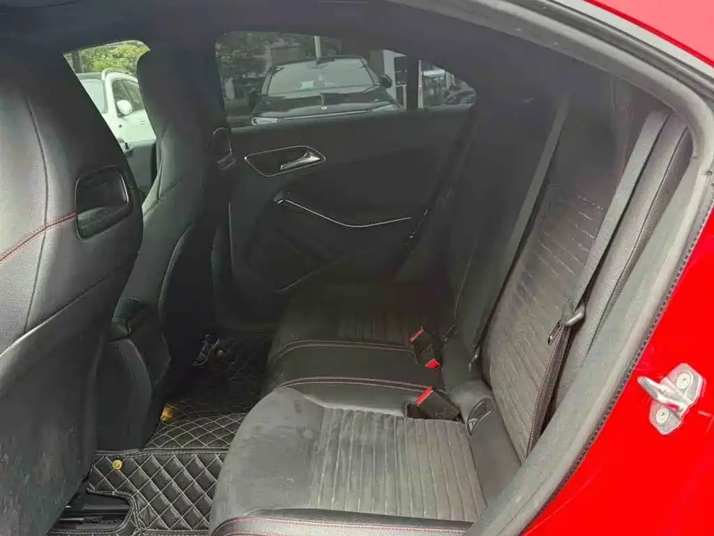 Mercedes-Benz CLA 2018