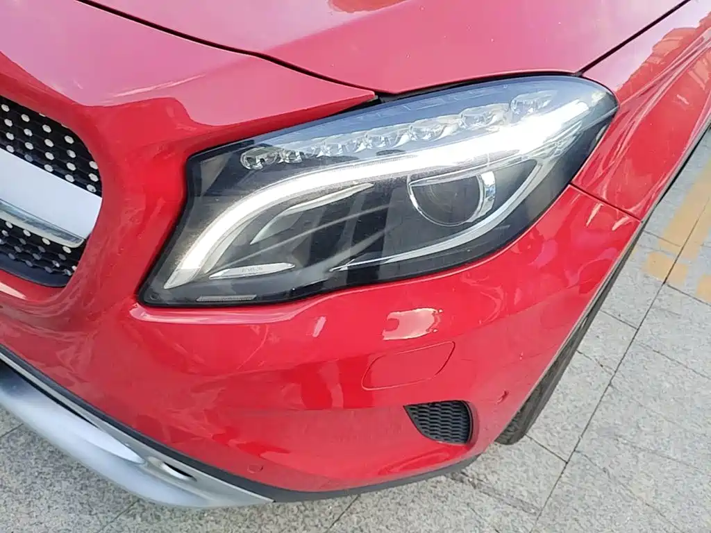 Mercedes-Benz GLA 2016 — фото 18