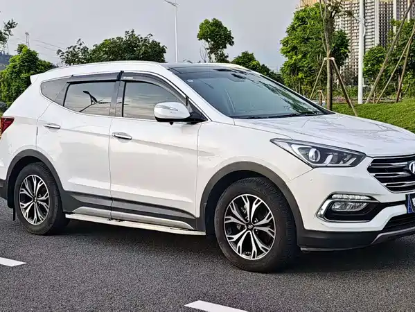 Hyundai Santa Fe 2018