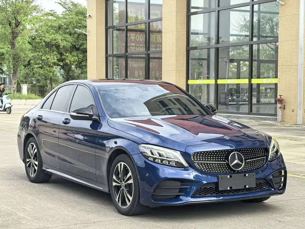 Mercedes-Benz C-Class 2019 — фото 3